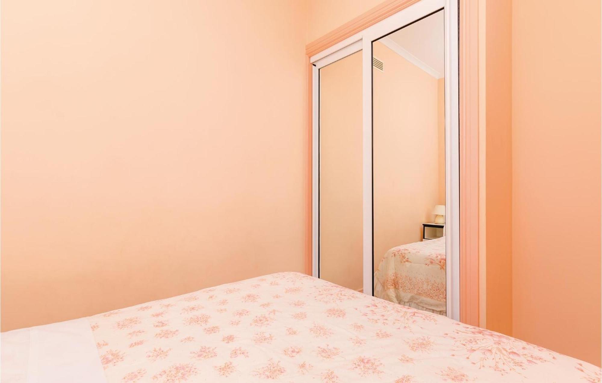 3 Bedroom Beautiful Apartment In Orasac Εξωτερικό φωτογραφία